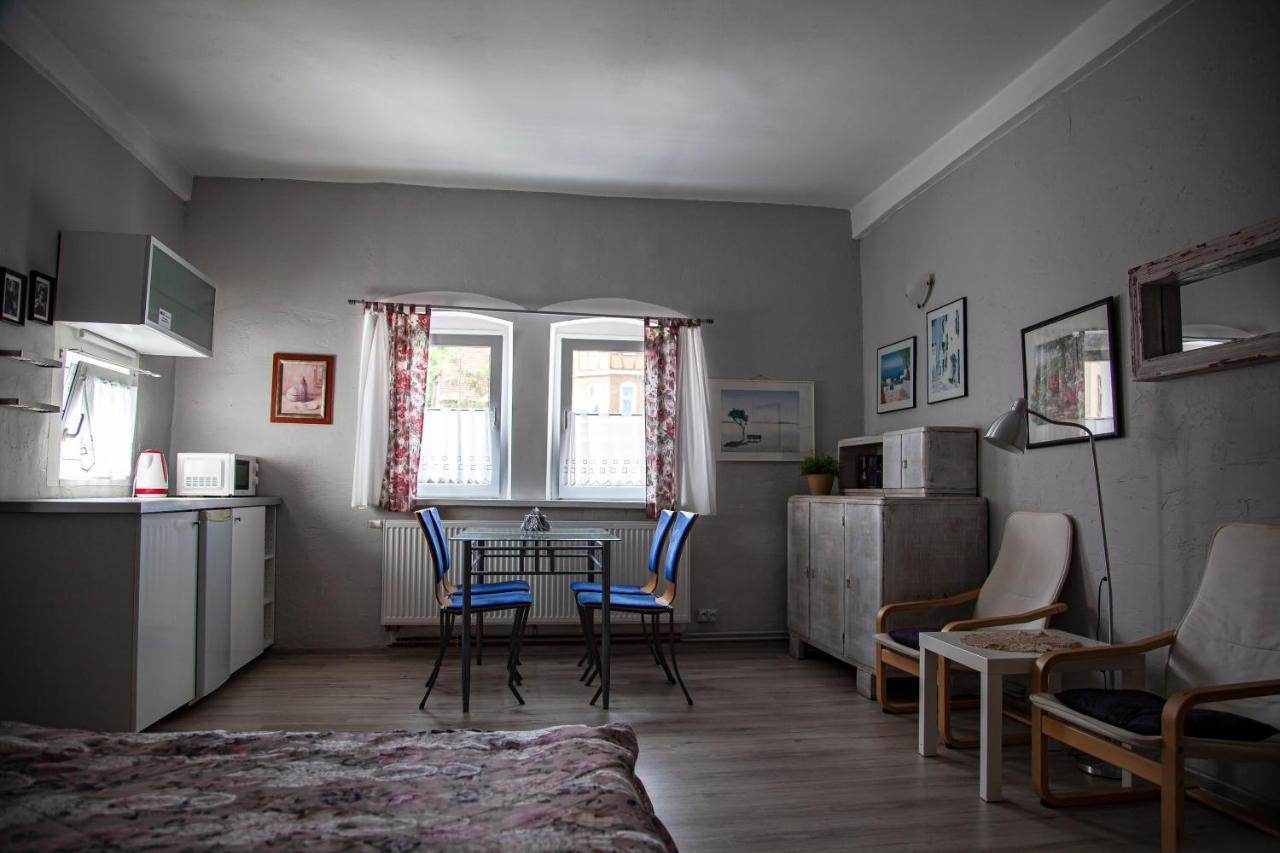 Apartamenty W Starym Kinie Świeradów-Zdrój Exteriör bild